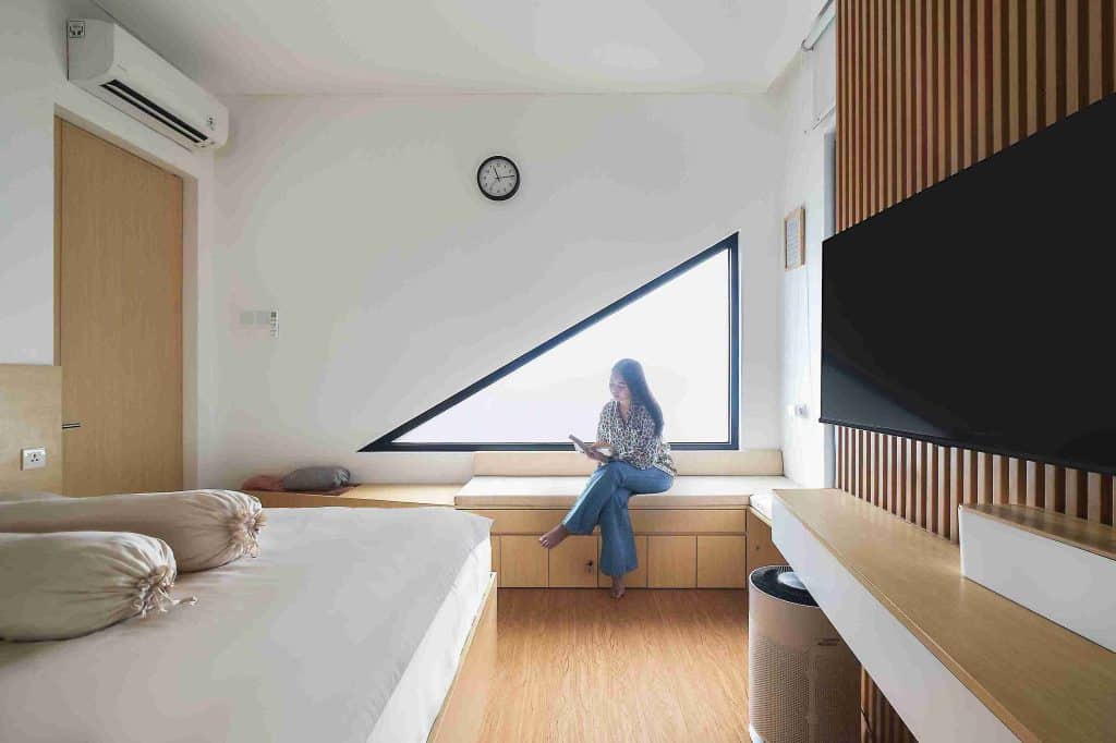 rumah split level dengan ruang tambahan