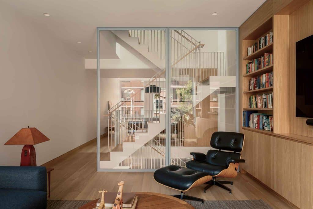 contoh void rumah minimalis