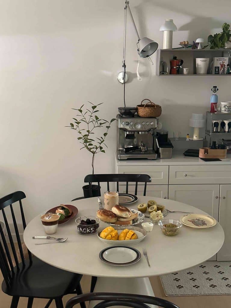 inspirasi ruang makan minimalis