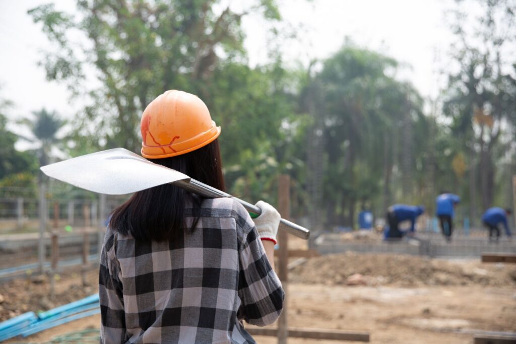 Lahan kosong yang akan diukur luas tanahnya